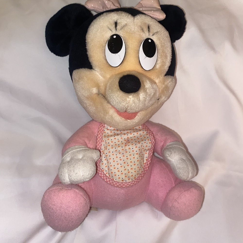 1984‎ Disney Baby Playskool MINNIE MOUSE Sitting 7" Plush Toy in Pink